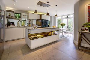 Photo 8- click for photo gallery